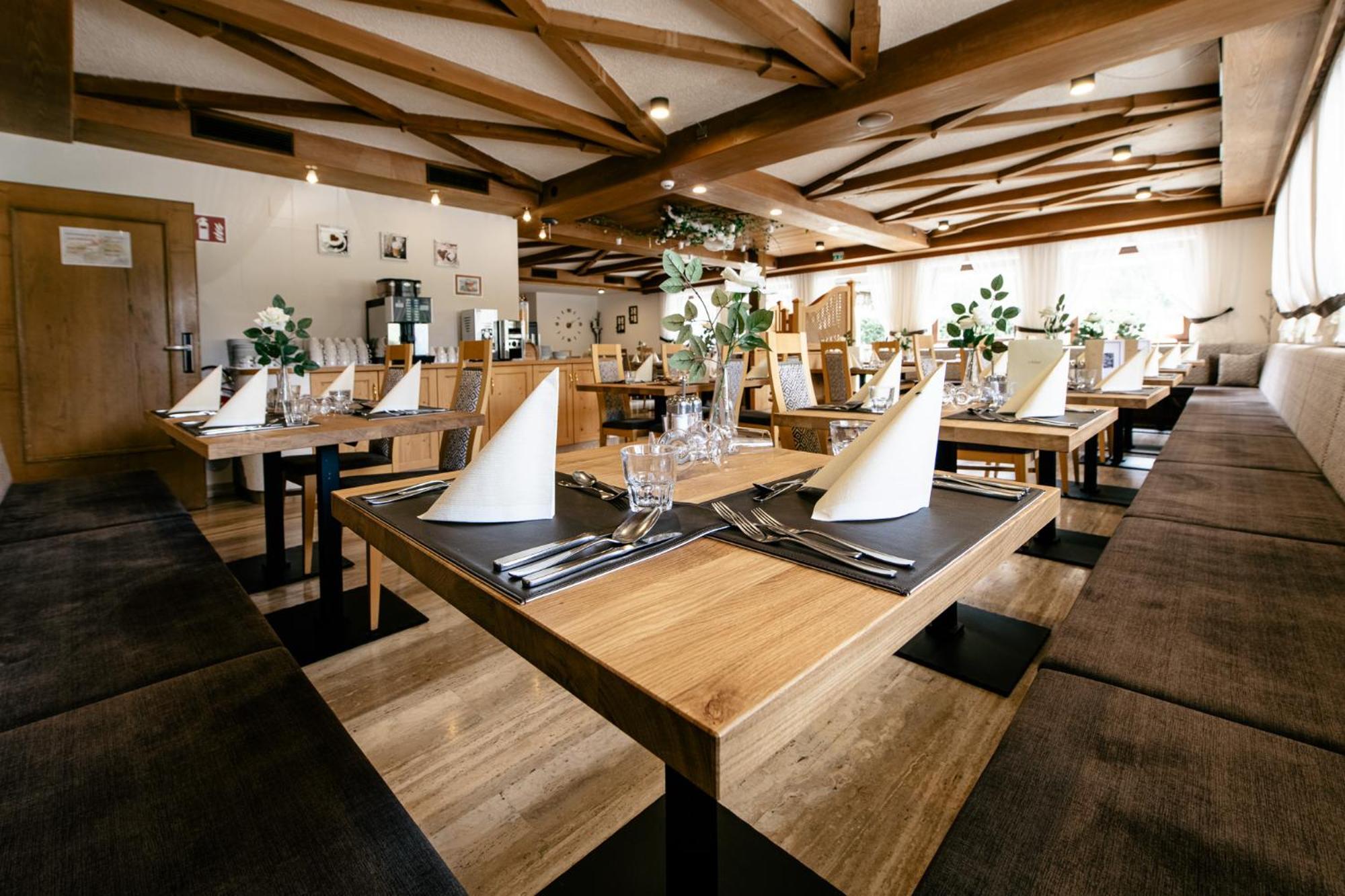 Hotel Bacher Riva di Tures Eksteriør bilde