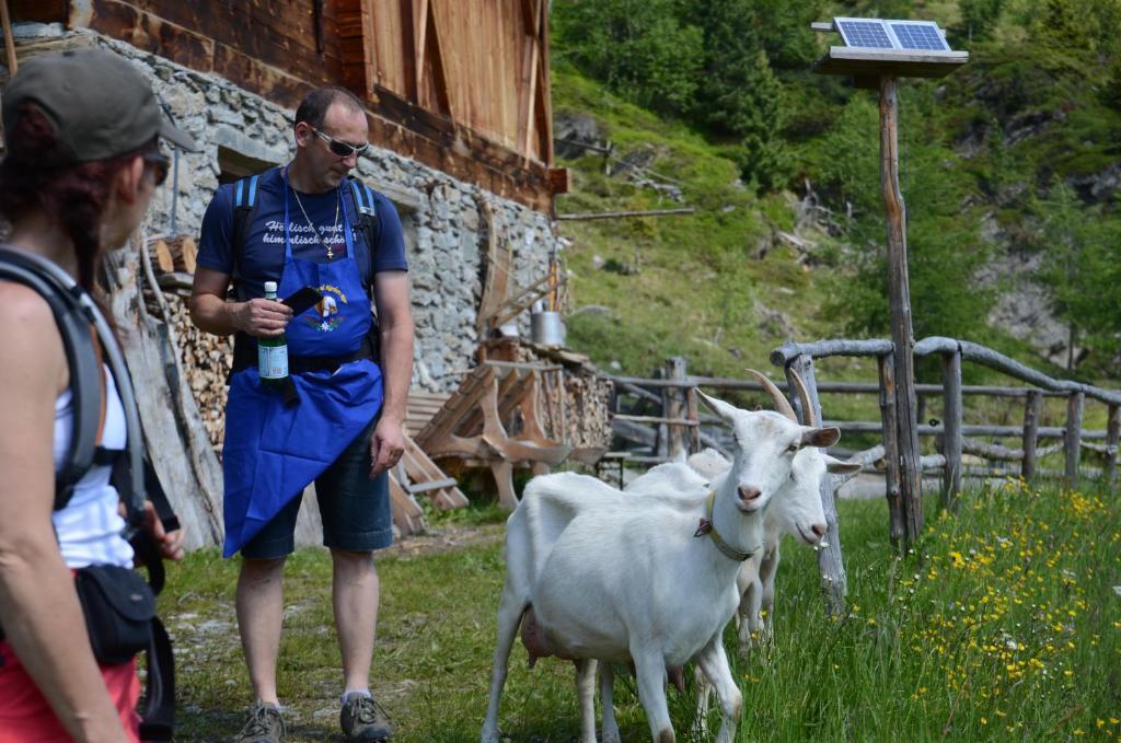 Hotel Bacher Riva di Tures Eksteriør bilde