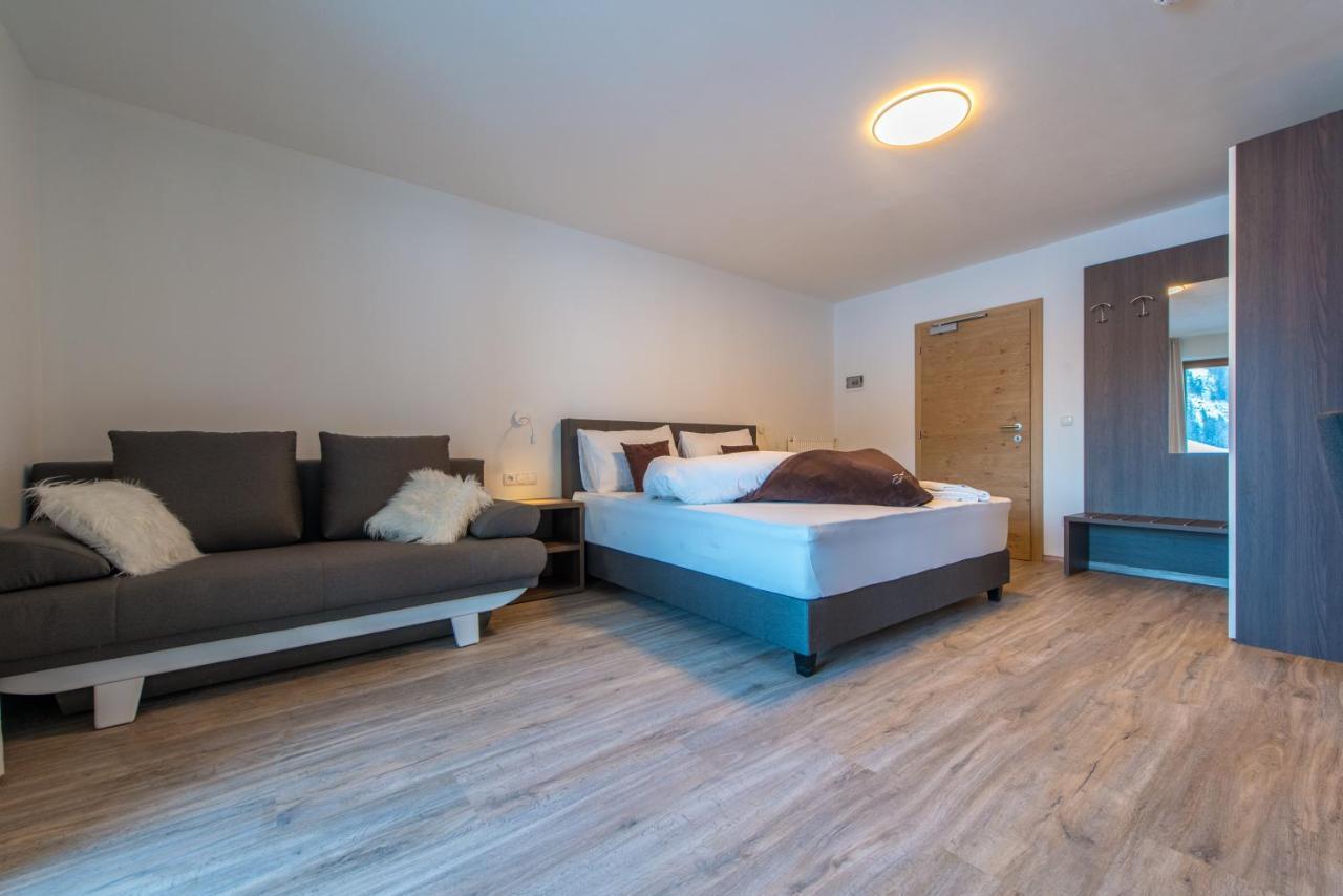Hotel Bacher Riva di Tures Eksteriør bilde